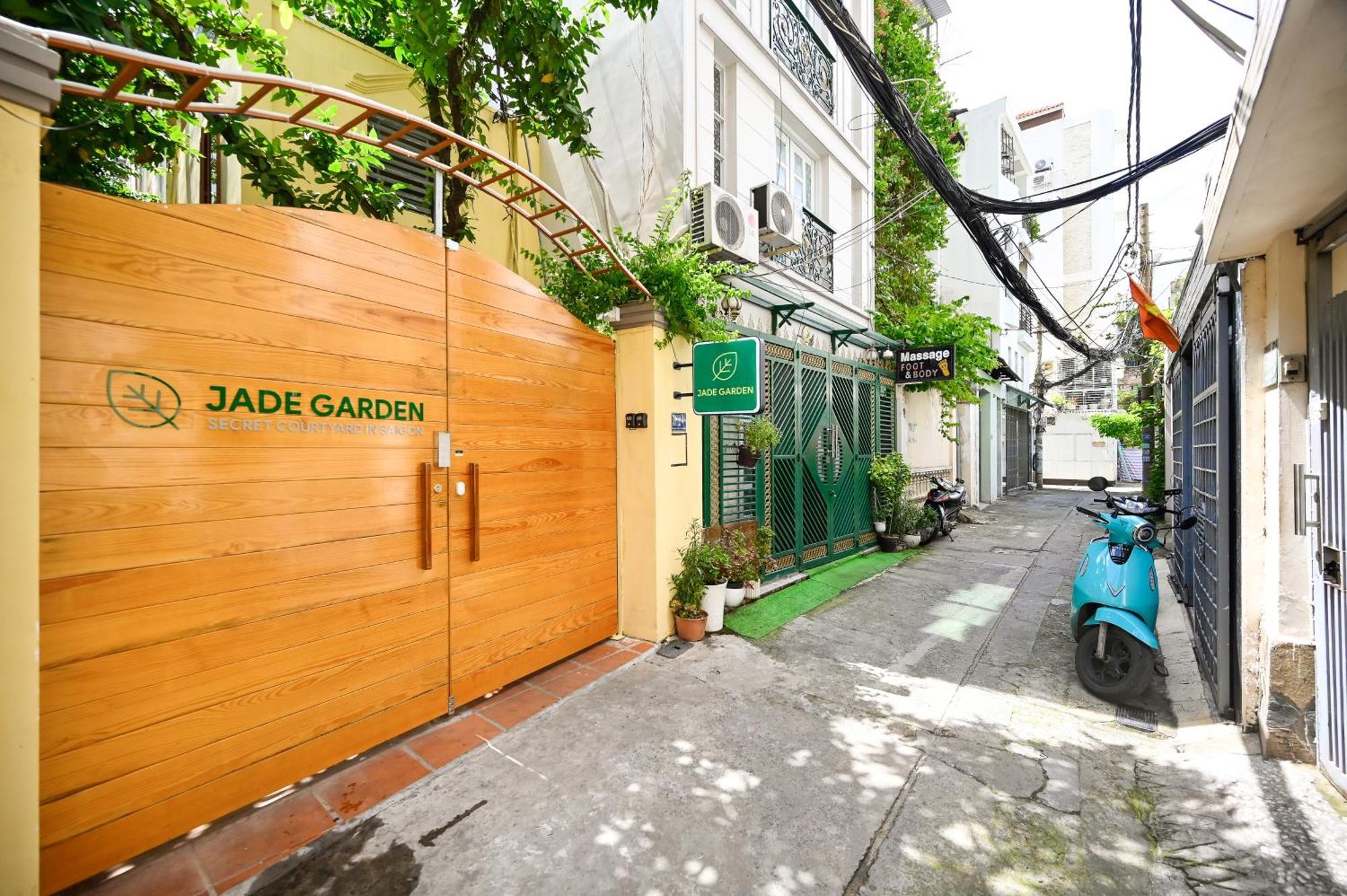 Jade Garden - Secret Courtyard In Saigon Hotel Ho Chi Minh City Exterior photo